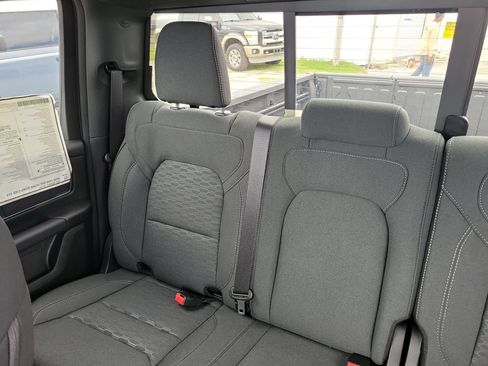 Used 2025 RAM 1500 Big Horn AWD/4WD image 13