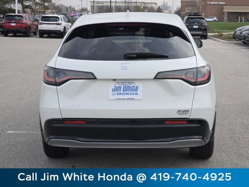 New 2026 Honda HR-V EX-L image 17
