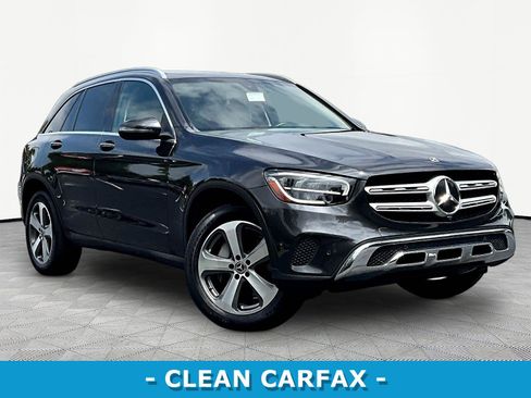 Used 2020 Mercedes-Benz GLC 300 4MATIC image 3