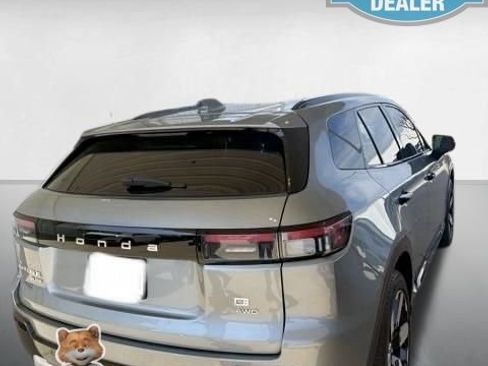 Used 2025 Honda Prologue Elite image 2