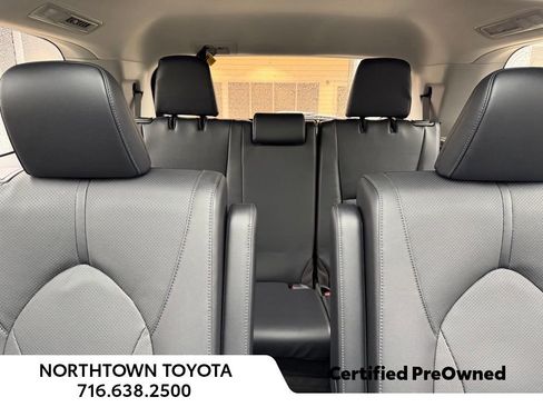 Used 2026 Toyota Grand Highlander AWD image 18