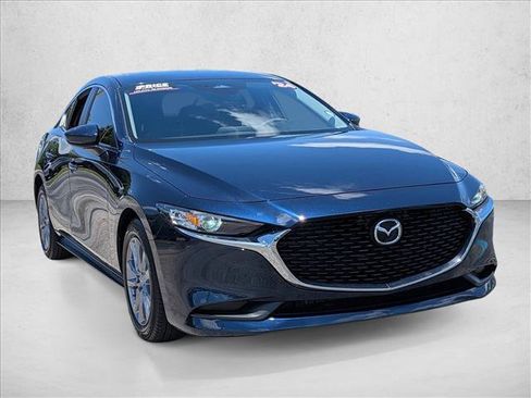 Used 2024 MAZDA MAZDA3 s FWD image 3