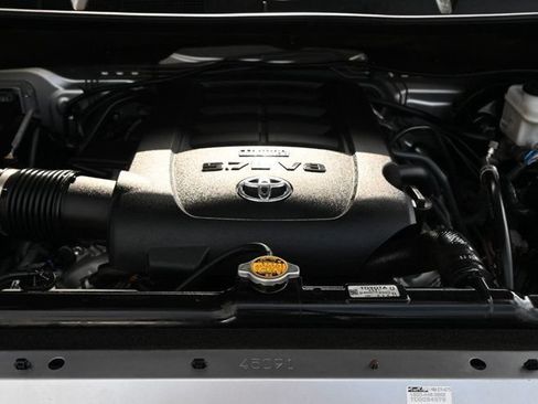 Used 2012 Toyota Tundra 4x4 Double Cab w/ Tow Pkg image 19