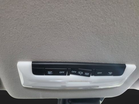 New 2025 Nissan Versa SV w/ Trunk Package image 23