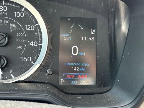 Used 2020 Toyota Corolla LE image 12