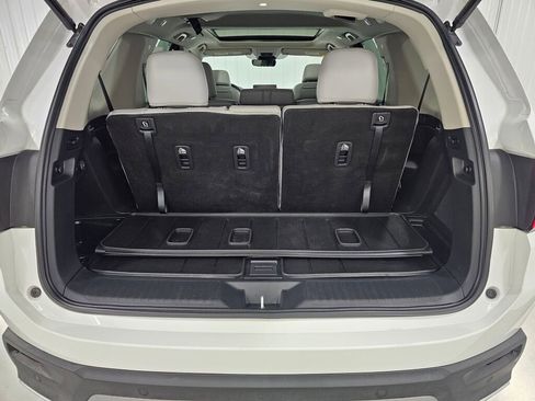 Certified 2024 Honda Pilot Elite image 6