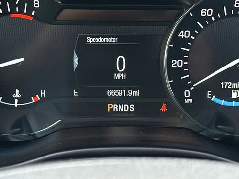Used 2018 Lincoln MKC Select w/ Select Plus Package FWD image 25