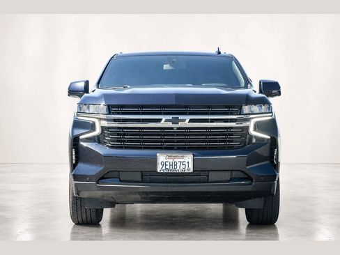 Used 2022 Chevrolet Tahoe RST w/ Luxury Package AWD/4WD image 3