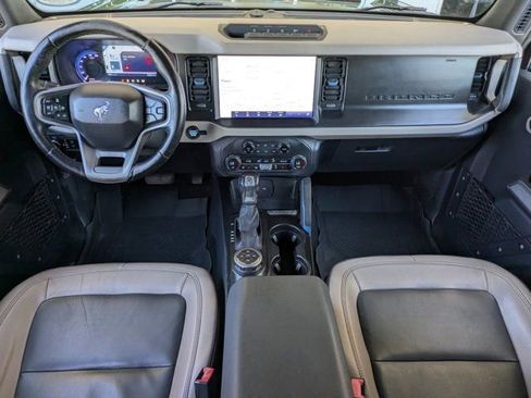 Certified 2023 Ford Bronco Wildtrak image 13