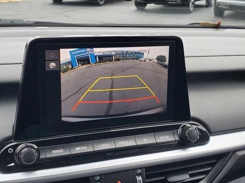 Used 2023 Kia Forte LXS image 17