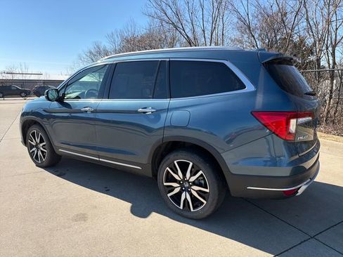 Used 2022 Honda Pilot Elite image 3