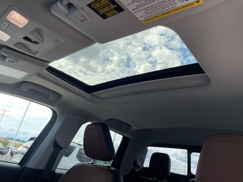 Used 2024 Ford Maverick Lariat image 23