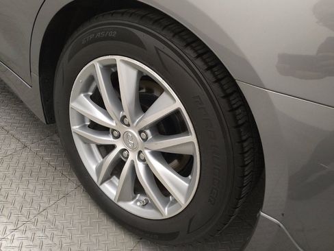 Used 2015 INFINITI Q50 Premium w/ Navigation Package RWD image 31
