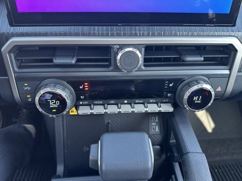 New 2025 Toyota 4Runner 4WD image 17