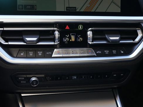 Used 2021 BMW 330i Sedan w/ Convenience Package image 16