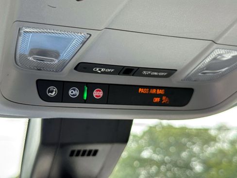 Certified 2022 Chevrolet Equinox LS w/ LS Convenience Package image 23