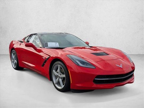 Used 2015 Chevrolet Corvette Stingray Coupe image 3