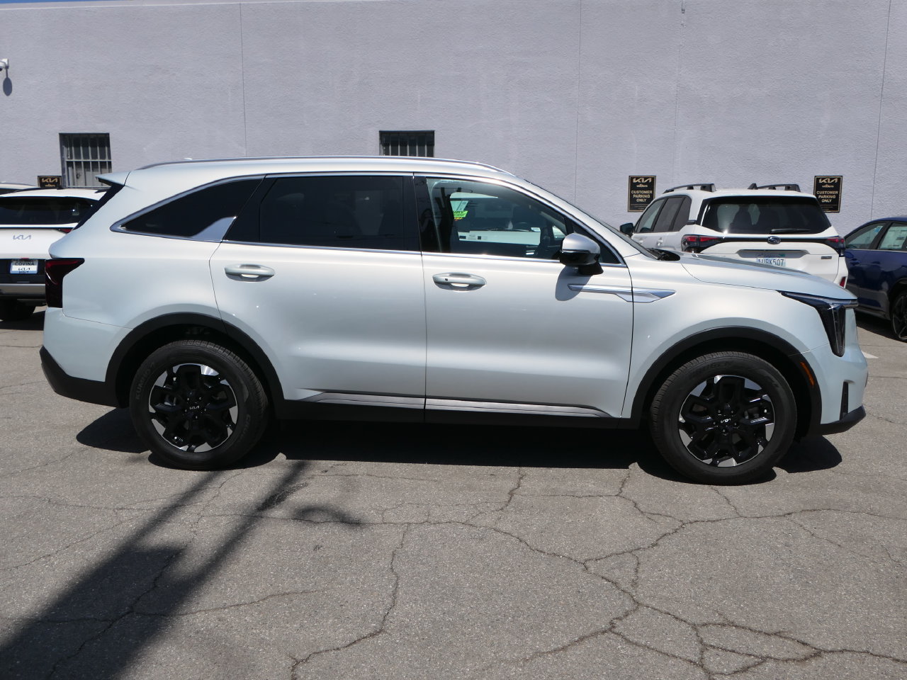 Certified 2026 Kia Sorento S FWD image 2