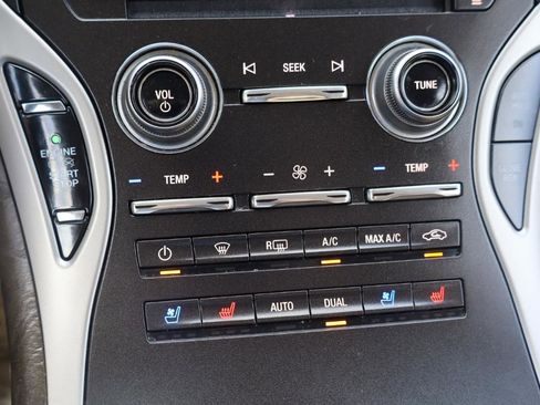 Used 2019 Lincoln Nautilus Reserve AWD/4WD image 12