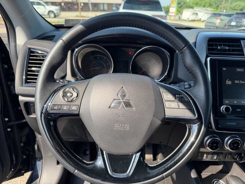 Used 2024 Mitsubishi Outlander Sport SE AWD/4WD image 15