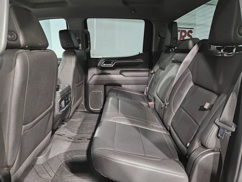 Used 2023 Chevrolet Silverado 1500 LTZ AWD/4WD image 36