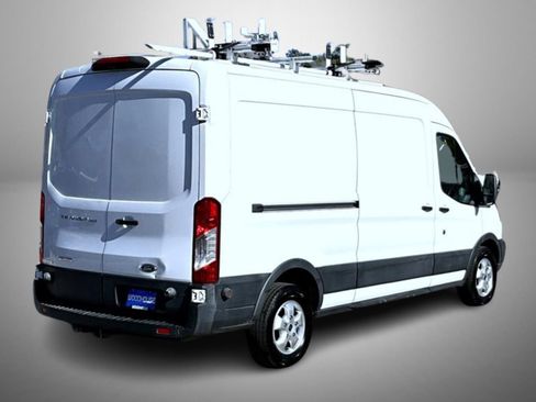 Used 2018 Ford Transit 350 148 Medium Roof image 5