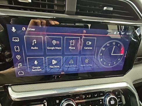 Used 2025 GMC Sierra 1500 Denali w/ Denali Reserve Package image 13