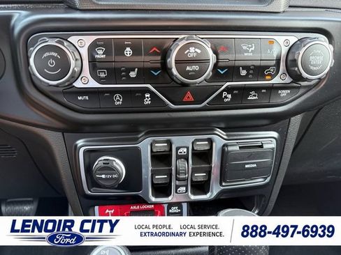 Used 2022 Jeep Gladiator Mojave w/ LED Lighting Group AWD/4WD image 25