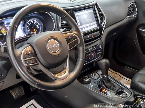 Used 2019 Jeep Cherokee Limited AWD/4WD image 14