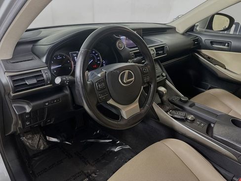 Used 2018 Lexus IS 300 w/ Accessory Package 2 RWD image 10