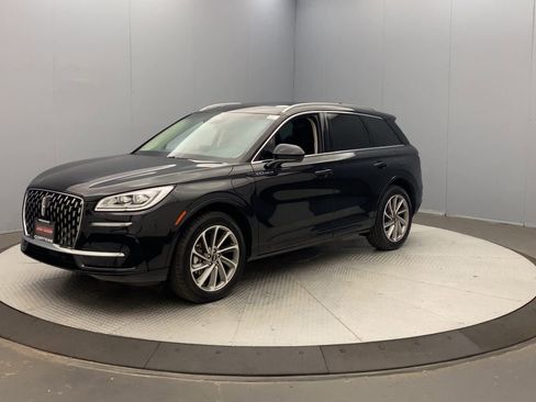 Used 2024 Lincoln Corsair Grand Touring AWD/4WD image 9
