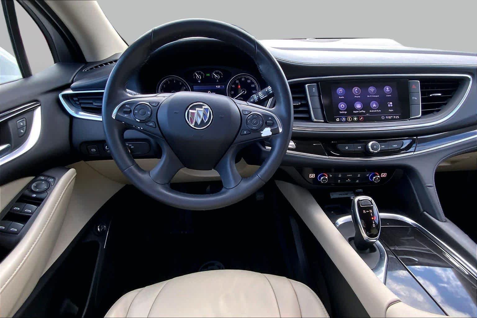 Used 2020 Buick Enclave Essence FWD image 5