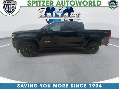 Used 2016 Chevrolet Colorado Z71 w/ Z71 Midnight Edition AWD/4WD image 6
