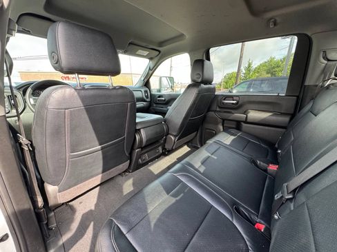 Used 2023 Chevrolet Silverado 2500 Custom w/ Custom Value Package AWD/4WD image 17