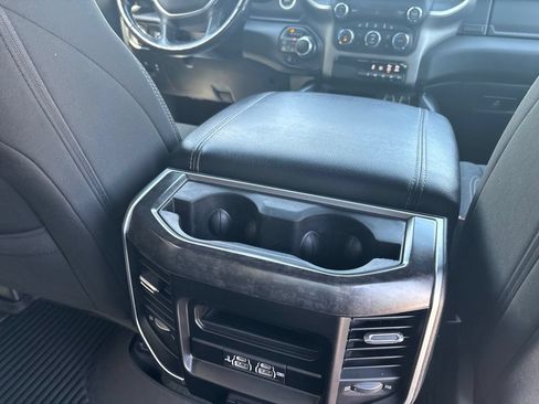 Used 2020 RAM 1500 Big Horn AWD/4WD image 46