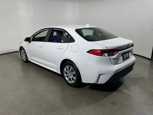 Certified 2023 Toyota Corolla LE image 5