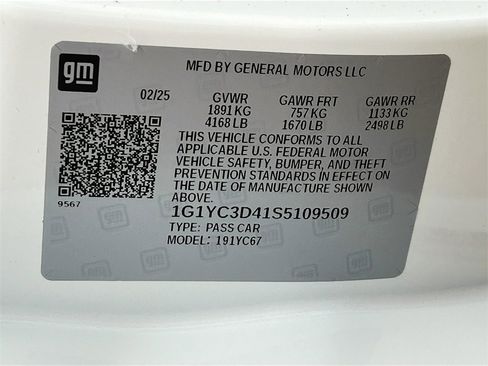 Used 2025 Chevrolet Corvette Stingray Premium Conv w/ Z51 Performance Package image 28