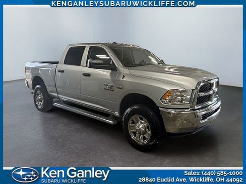 Used 2018 RAM 2500 Tradesman w/ Chrome Appearance Group AWD/4WD image 7