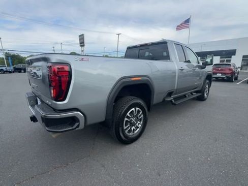 Used 2026 GMC Sierra 2500 SLE w/ SLE Value Package; AWD/4WD image 8