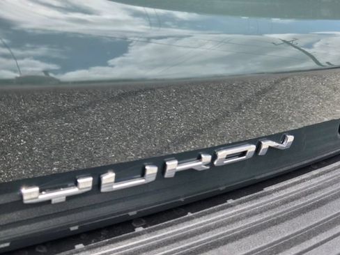 New 2026 GMC Yukon XL AT4 Ultimate AWD/4WD image 12