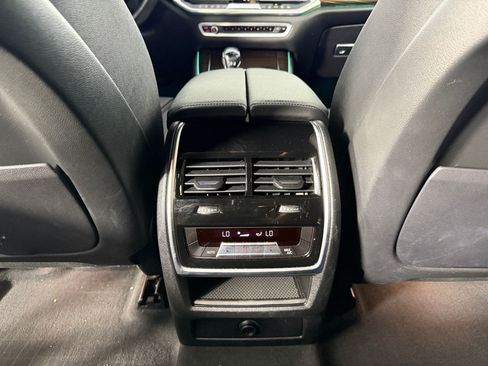 Used 2021 BMW X5 sDrive40i w/ Premium Package RWD image 31