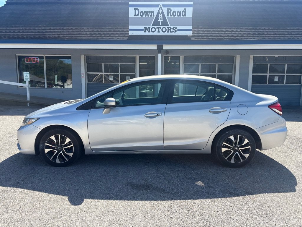 Used 2015 Honda Civic EX image 2