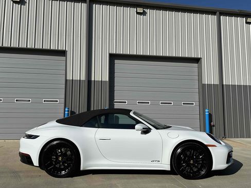 Used 2023 Porsche 911 Carrera GTS w/ Premium Package image 17