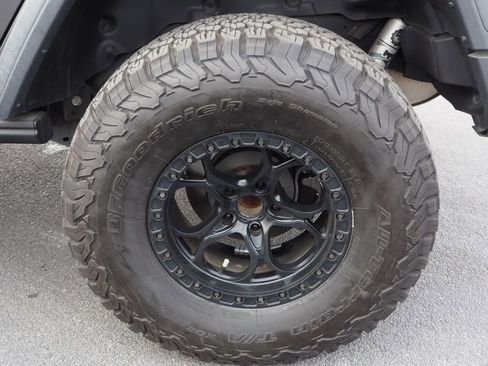 Used 2020 Jeep Wrangler Unlimited Rubicon w/ Quick Order Package 28Y Recon AWD/4WD image 9