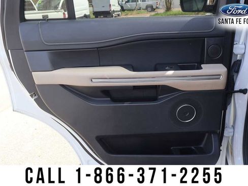 Used 2023 Ford Expedition Limited image 25