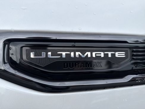Used 2024 GMC Sierra 1500 Denali Ultimate AWD/4WD image 12
