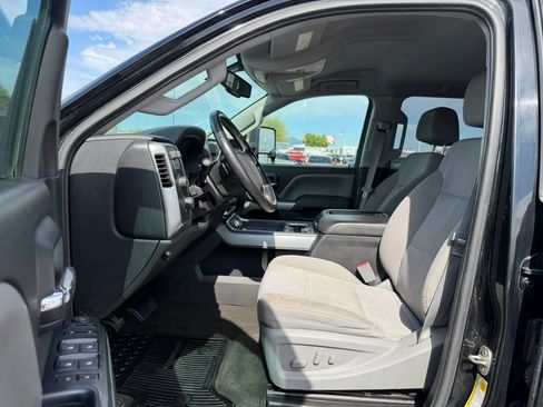 Used 2015 Chevrolet Silverado 2500 LT w/ LT Convenience Package AWD/4WD image 19