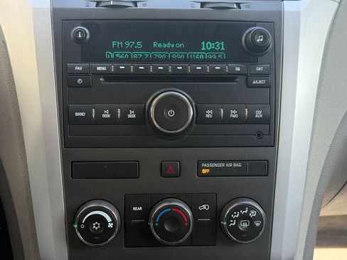 Used 2012 Chevrolet Traverse LS FWD image 15
