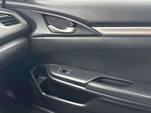 Used 2020 Honda Civic Sport image 26