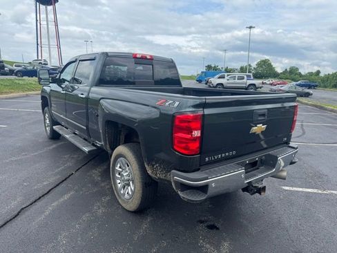 Used 2018 Chevrolet Silverado 2500 LTZ w/ Duramax Plus Package AWD/4WD image 5